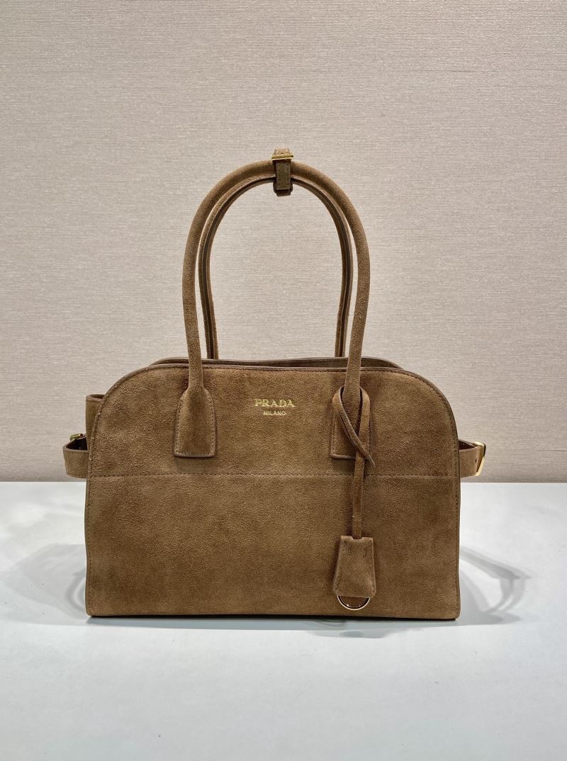 Pra*a tote bags